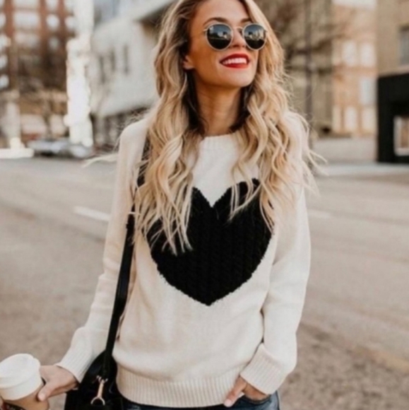 BOGO SALE🛍 ❤Cosy Sweetheart Sweater - Picture 12 of 12